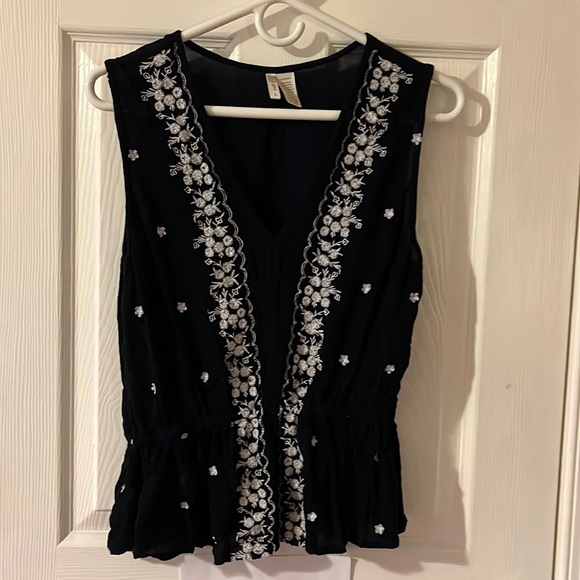 Japna Tops - Japna rayon see-through sleeveless v neck top (5)